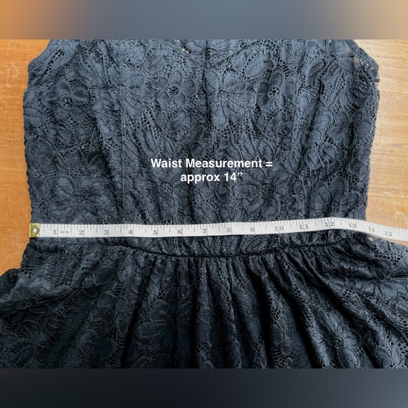 Suzy Shier Black Lace Party Dress or Cocktail Dress w Peek-a-boo shoulders - Picture 13 of 15